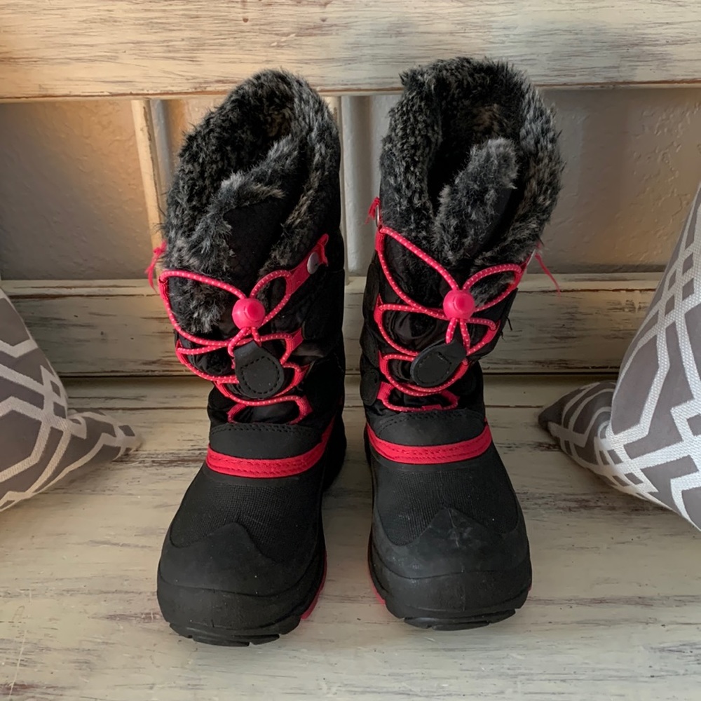 Girls Kamik snow boots